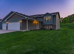 1419 Benton Creek Ave, Cologne, MN 55322