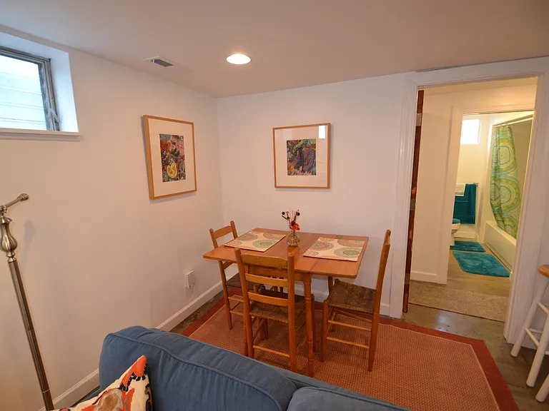 574 Terrace Ave #4 — Photo 8