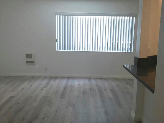 2nd image of 408 S Venice Blvd APT 211