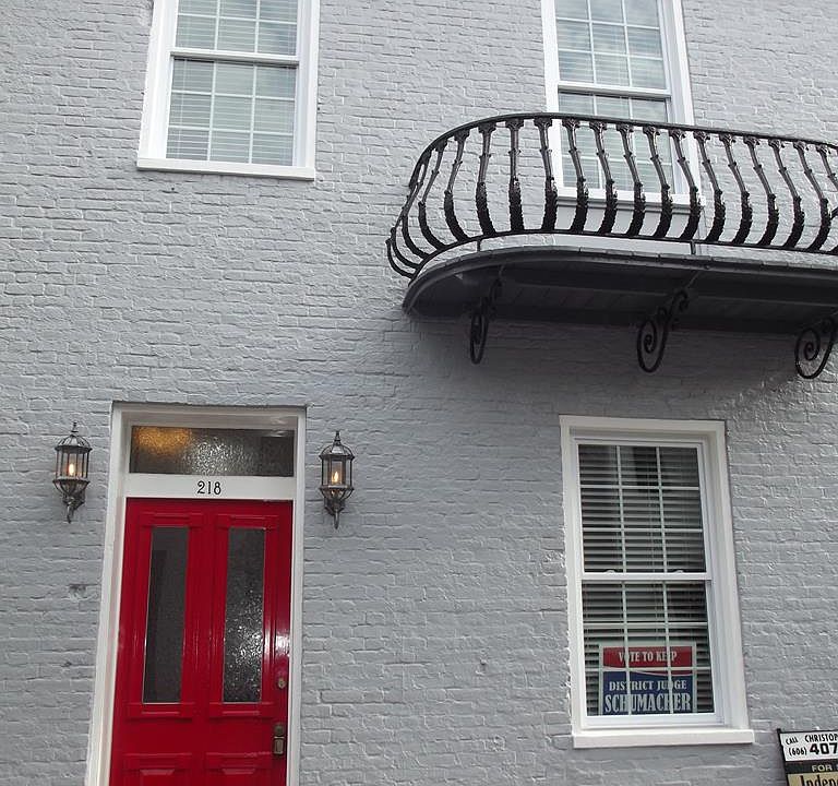 1st image of 218 Court St