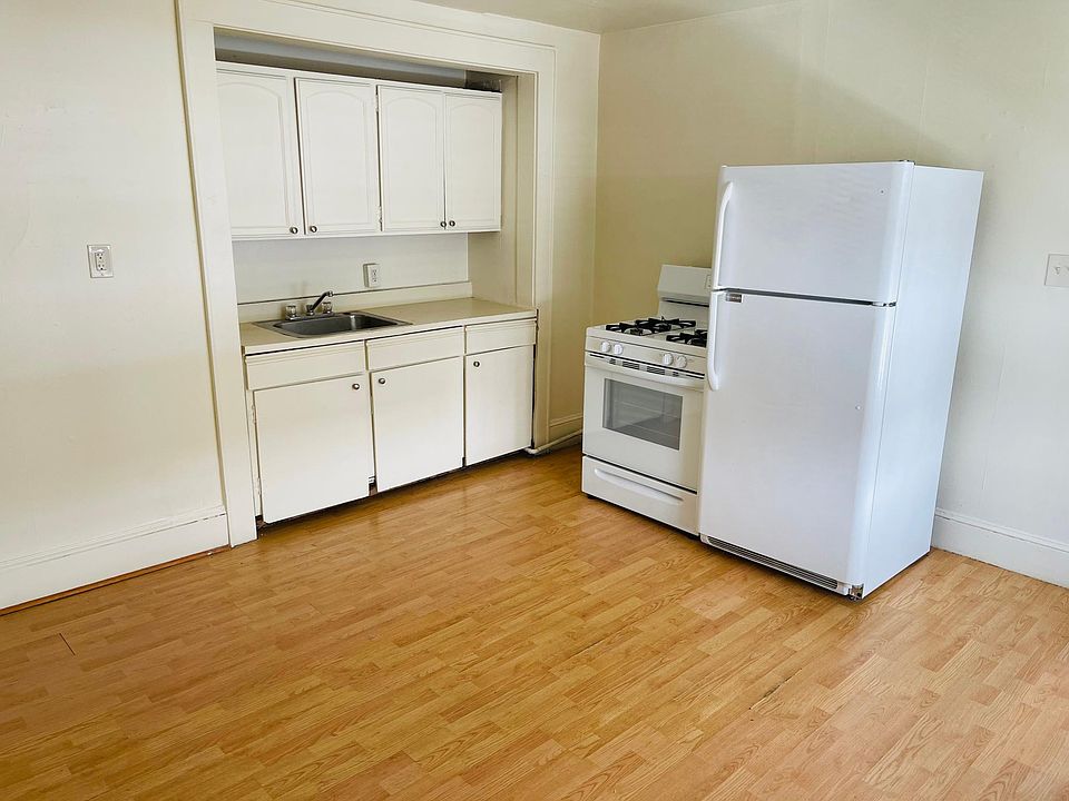 553 Lincoln St, Manchester, NH 03104 Zillow