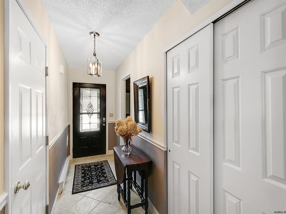 14 Old Mill Ln, Queensbury, NY 12804 Zillow