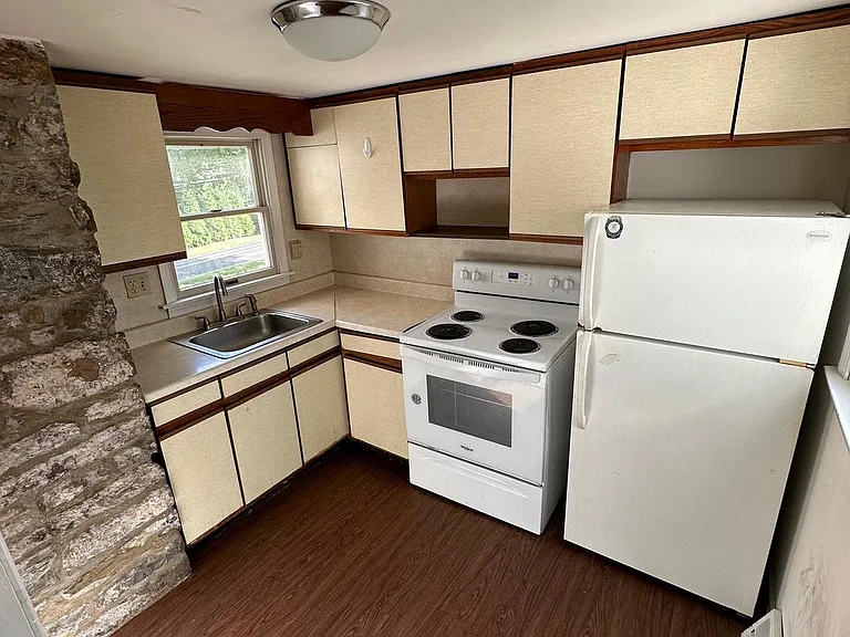 104 S Limekiln Pike — Photo 13