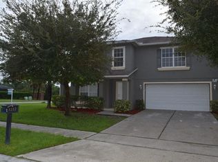 1212 Blackwater Pond Dr, Orlando, FL 32828