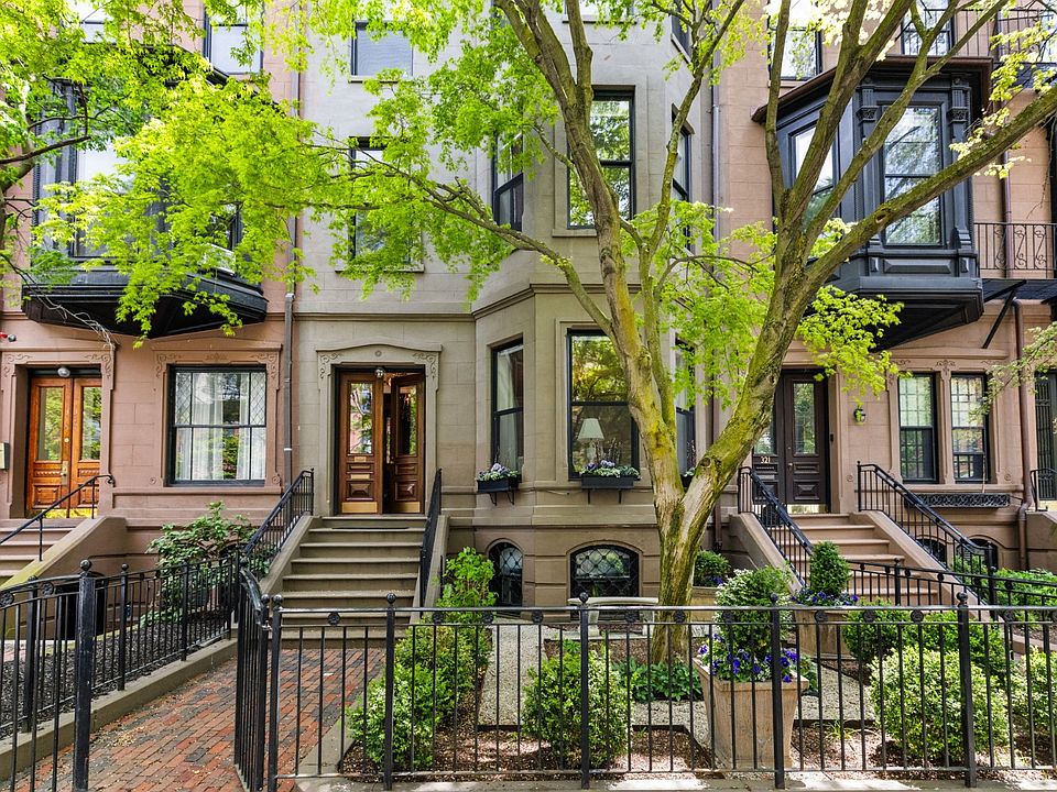 1st image of 319 Beacon St