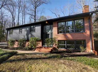 7701 Rockfalls Dr, Richmond, VA 23225