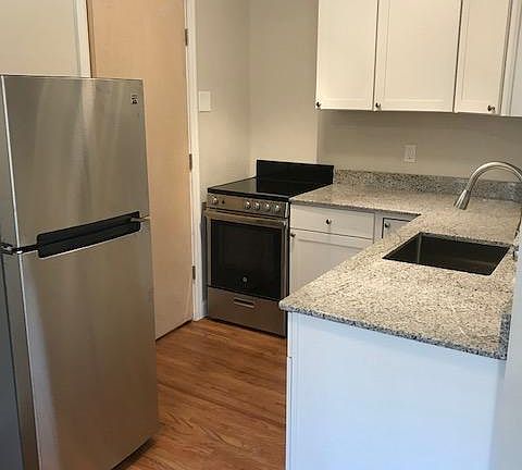 2nd image of 1409 E Marks St #A