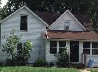 109 W Maple St, Holstein, IA 51025