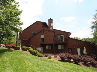 48 Meadowview Dr, Annandale, NJ 08801