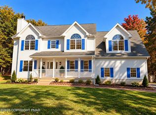 2338 Cheyenne Dr, Blakeslee, PA 18610