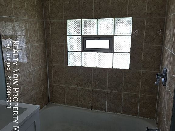 5th image of 3475 W 46th St Unit 2