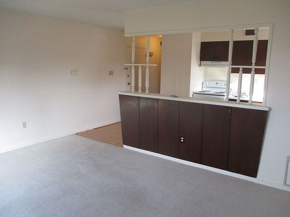 3rd image of 7301 McClure Ave APT 4
