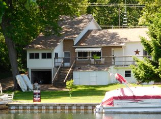 92573 Gravel Lake Dr, Lawton, MI 49065