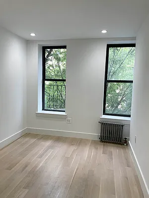Rented by Jonis Realty | media 1