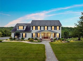 1097 Evergreen Valley Dr, Oneida, NY