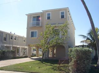 60 Ocean Dr, Key Largo, FL 33037
