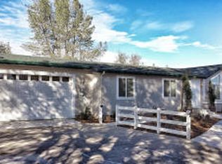 15658 Prospect Dr, Redding, CA 96001