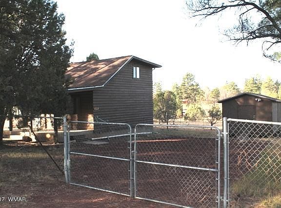 3rd image of 1650 Lyerly Ave