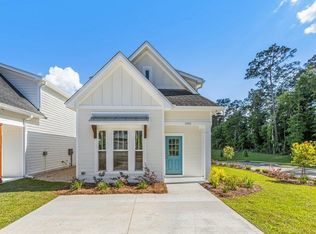 1391 Landon Hills Dr, Tallahassee, FL 32312