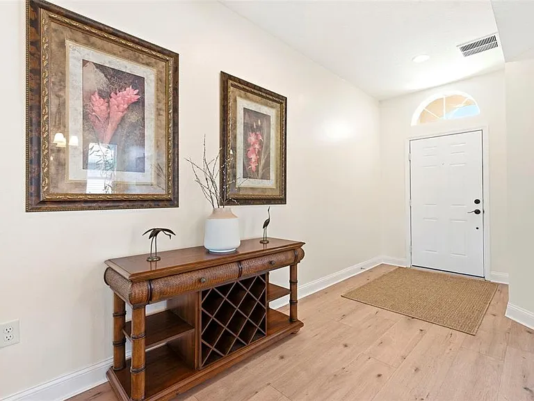 2734 Silvermoss Dr — Photo 5