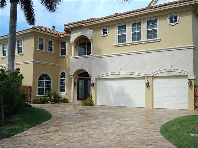 1st image of 1261 NW 27th Ave