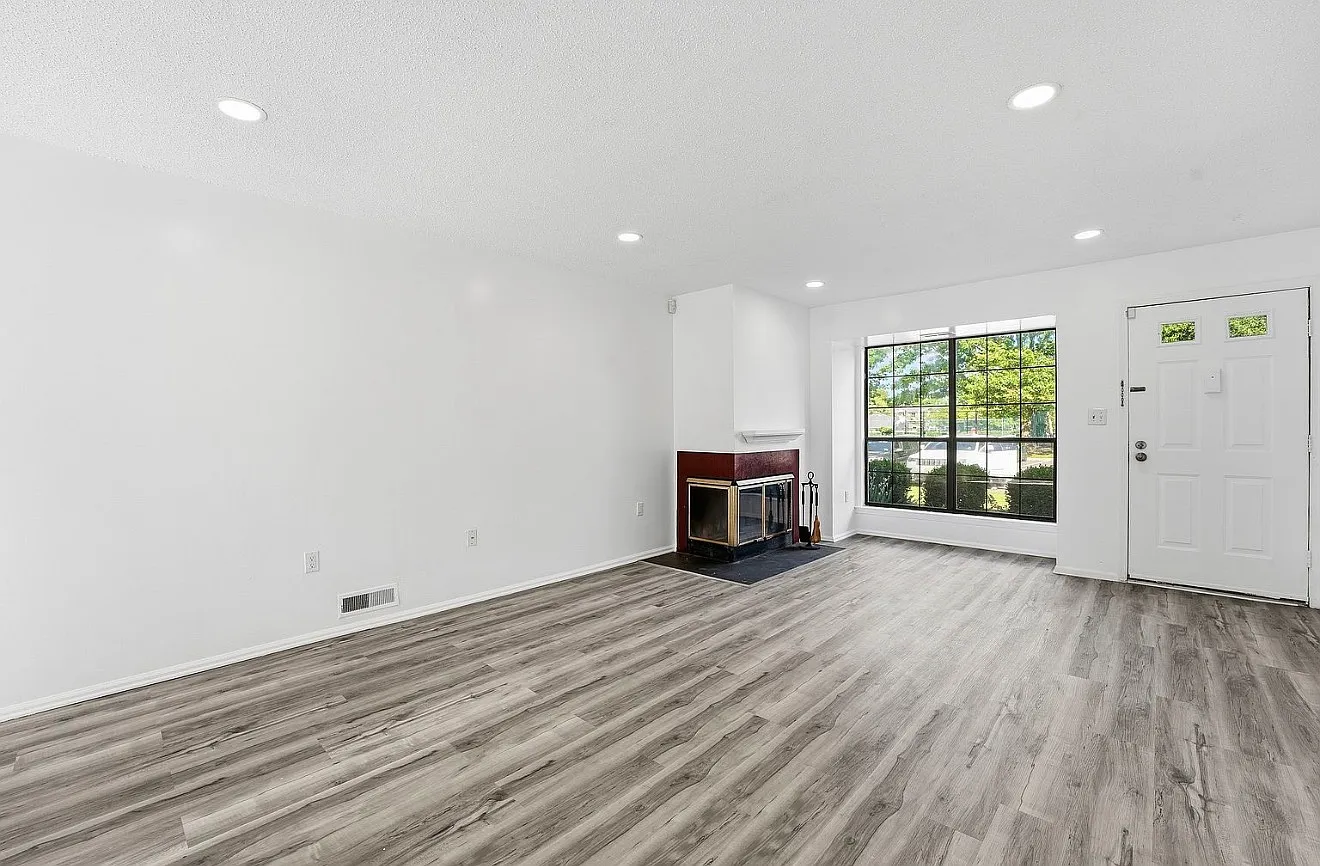 1 bed, 1510 sqft, $1,500 — Photo 4