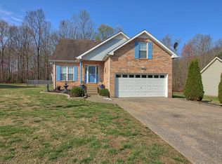 2032 Skyline Dr, Goodlettsville, TN 37072