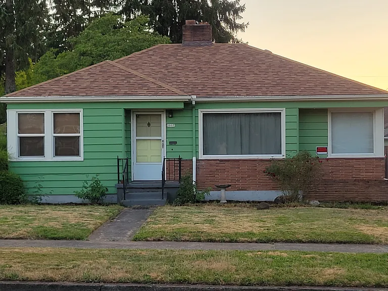 NE 79th Ave — Photo 1