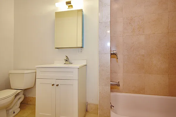Rented by Gatsby Enterprises, LLC | media 15