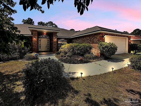 2nd image of 2655 Hidden Creek Dr