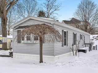 137 Meadow Valley Rd TRAILER 52, Ephrata, PA 17522