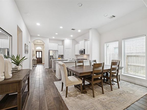 3rd image of 24515 Songlark Bend Dr
