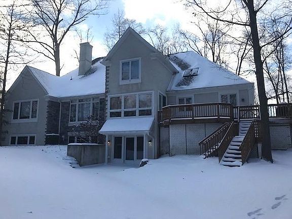5th image of 3365 Woodstone Dr