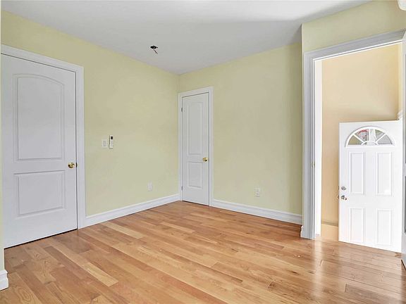 2nd image of 2634 94th St