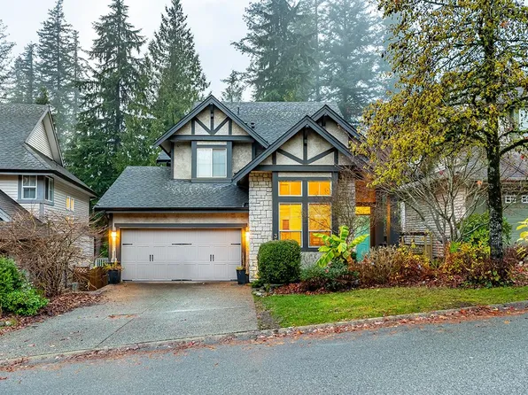 30 Hawthorn Dr, Pt Moody, BC V3H 0A4