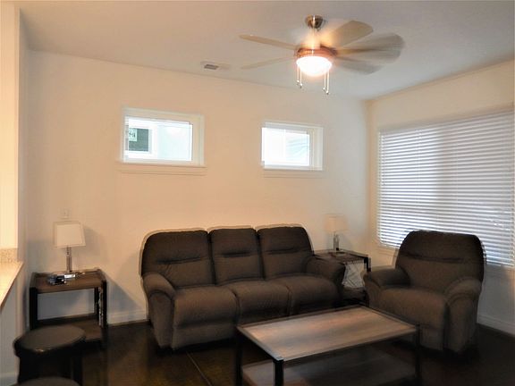 4th image of 1205A Bainbridge St