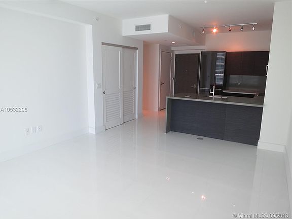 4th image of 1080 Brickell Ave Unit 1905