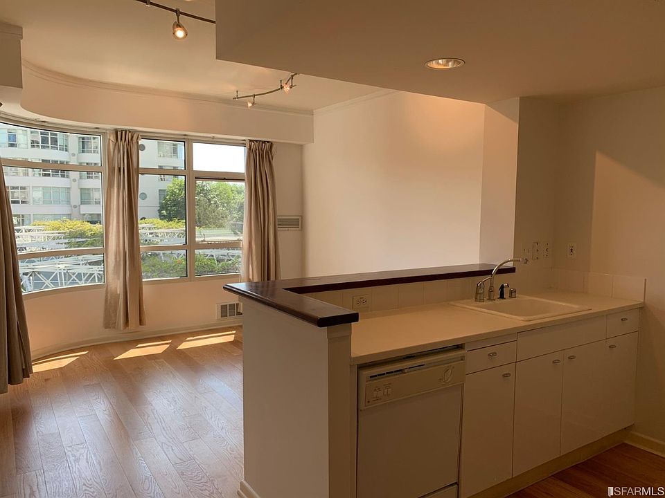 1st image of 403-403 Main St #104N