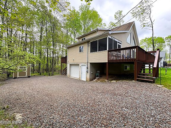 3rd image of 1021 Indian Dr