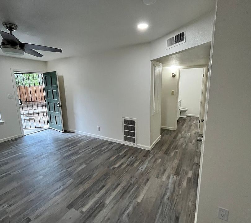 1st image of 4854 E University Ave APT 101