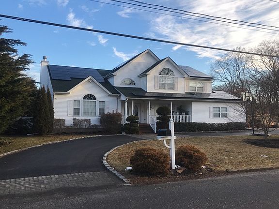 3rd image of 47 Stratler Dr
