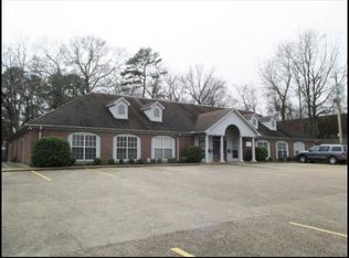 112 Monument Pl, Vicksburg, MS 39180