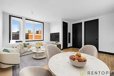 484 Seneca Avenue, #3A