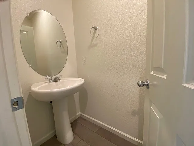 1345 Harvest Glen Way — Photo 14