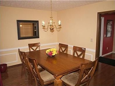 5th image of 632 Valley Forge Ct