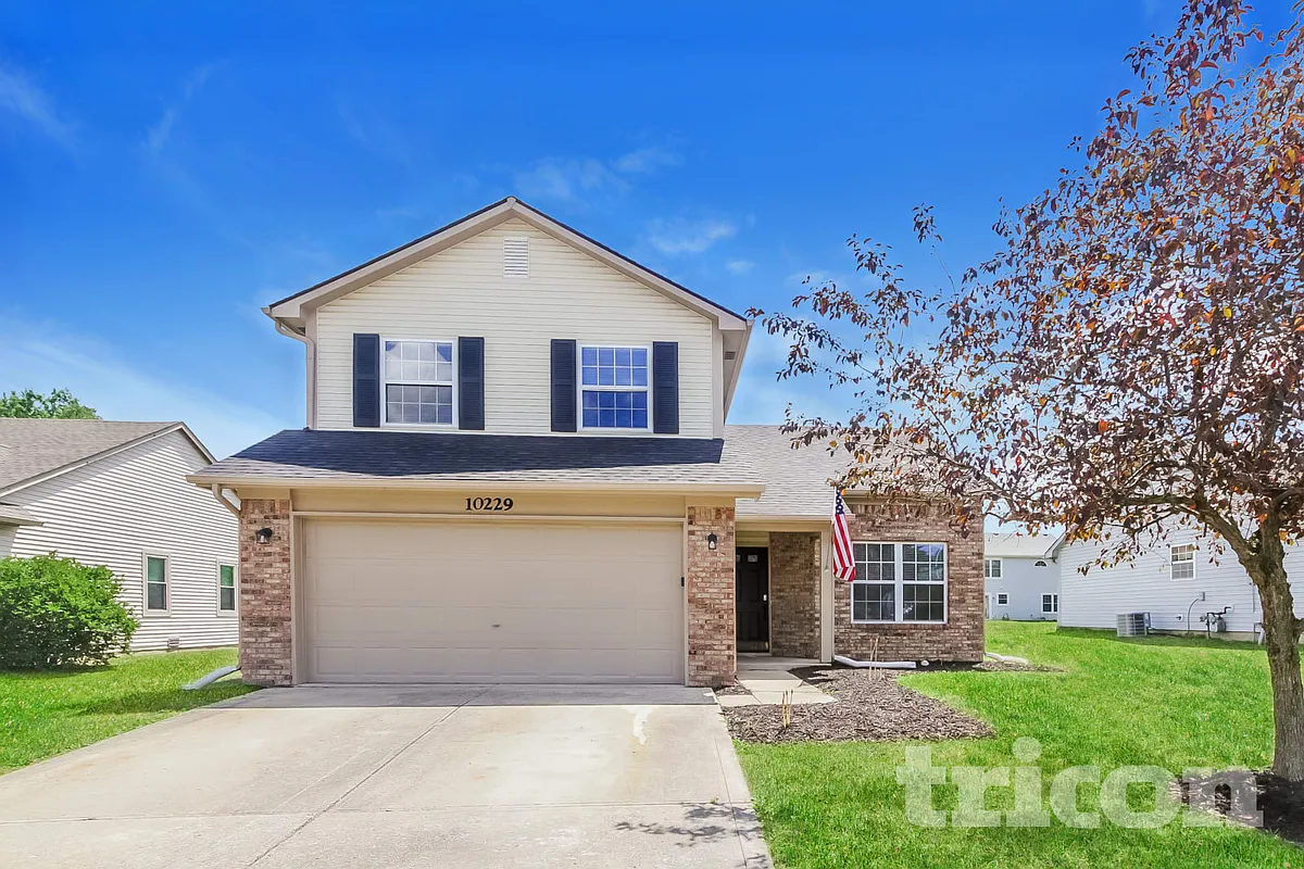 Building Photo - 10229 Park Valley Dr