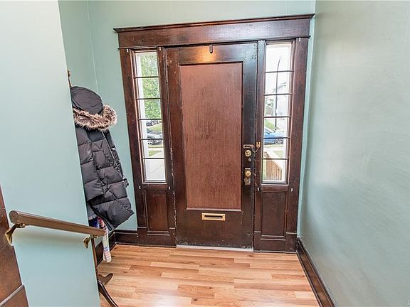 3rd image of 234 Villa Ave