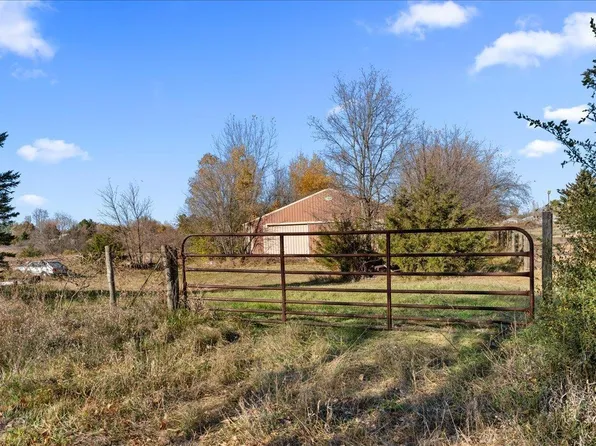 334 Glenmont Rd, River Falls, WI 54022