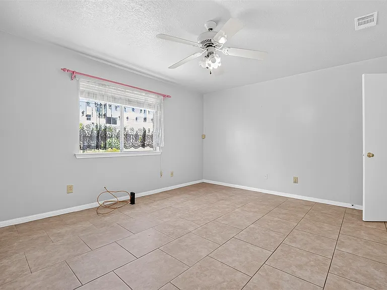 6510 Grand Haven Dr — Photo 35