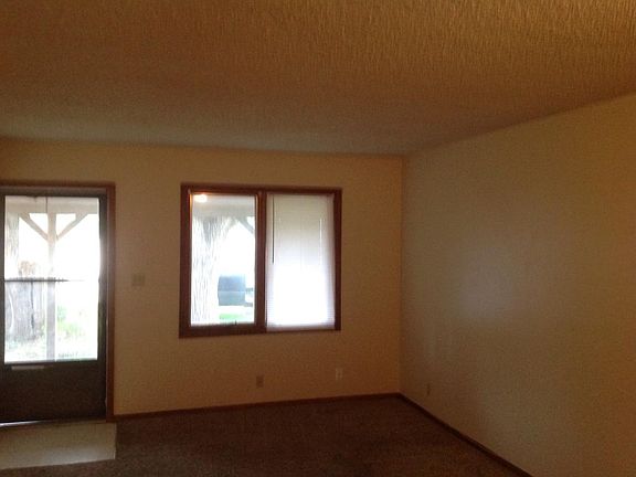 4th image of 527 W 6th Ave APT C